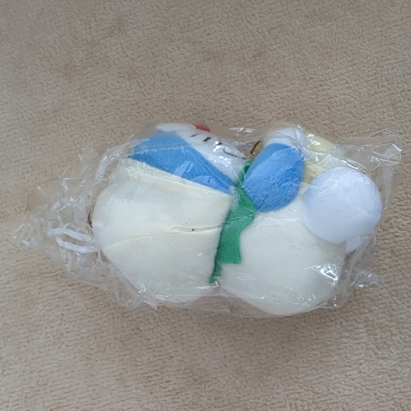 Doraemon holding a pear - car window accessory - Picture 2 of 3